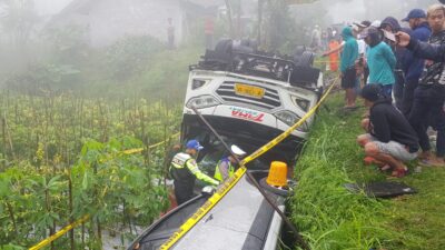 Kecelakaan Bus Pariwisata Di Jalan Magelang- Boyolali, Polisi : Tidak Ada Korban Jiwa