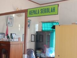 Diduga Jarang ke Sekolah Kepsek SD Negeri Tomo Jadi Bahan Perbincangan Para Guru dan Publik