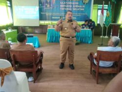 Bupati Tapsel Hadiri Cofee Break Bersama Jurnalis di aula torsibohi.