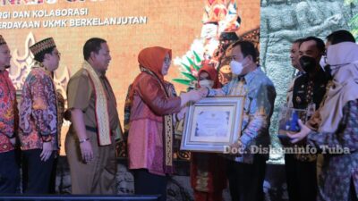 Bupati Tulang Bawang Ibu Dr Hj Winarti SE.,MH yang diwakili Sekda Tulang Bawang Ir Anthoni MM hadiri opening Ceremony UMKM EXPO KEMENKEU SATU LAMPUNG 2022