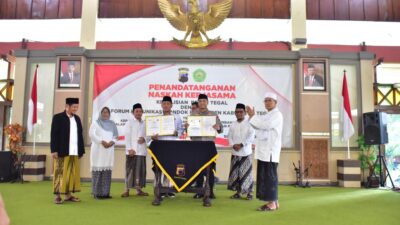 Kapolres Tegal Prakarsai Penandatangan Naskah Kerjasama dengan Forum Komunikasi Pondok Pesantren