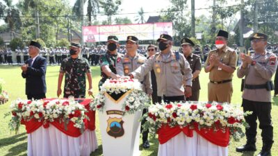 Resmikan Polresta Magelang, Kapolda Jateng : Anggota Lebih Peka Tangkap Harapan Masyarakat