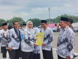 Peringati HUT PGRI Ke 77, Kadisdikpora Karawang, H. Asep Junaedi : ‘Guru Harus Sehat, Profesional Dan Sejahtera’