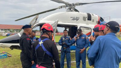 Polri Sisir Lokasi Desa Diduga Terisolir Pakai Helikopter dan Drone