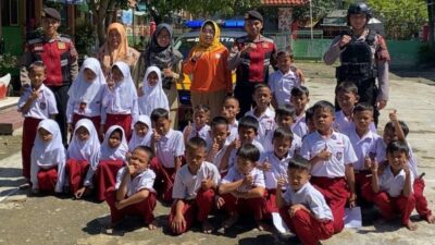 Jaga Kondusifitas Wilayah, Satsamapta Gelar Police Goes to School