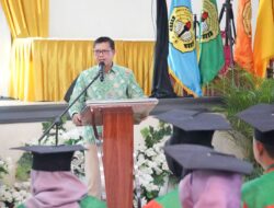 Kang Akur Hadiri Wisuda Ke-II Universitas Mandiri Subang