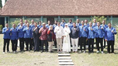 Wakil Bupati Melepas Magang Siswa-siswi SMKN 2 Subang ke Jepang