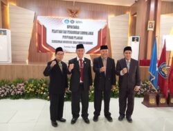 Rektor Unsika Prof. Dr. Ade Maman Suherman Resmi Lantik Dr. Mayasari. S.S.M. Hum Dekan Fisip Unsika Periode 2023-2027