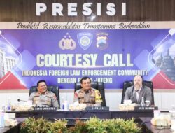 Terima Kunjungan Studi Banding Komunitas Penegak Hukum Internasional, Kapolda Paparkan Program Polda Jateng Hadir dan Cooling System Pemilu