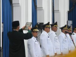 Pj Gubernur Jawa Barat Bey Mahmudin Lantik Pj Bupati Sumedang H.Herman Suryatman, M S.i