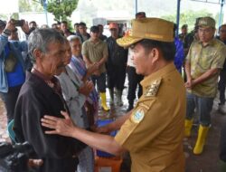 Pj Gubsu Tinjau Lokasi Bencana Alam di Baktiraja