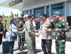 Kepala BNPB Letjen TNI Suharyanto Tinjau Lokasi Banjir Bandang dan Longsor di Humbahas