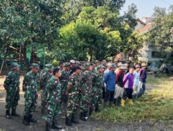 Danramil 1009/Tomo Kodim 0610/Sumedang Kapten Inf Wawan Rahmat Senjaya Beserta Anggota Koramil 1007/Congeang Anggota Koramil 1013/Jati Gede Laksanakan Kegiatan Pemasangan Mesin Pompa Air