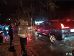 Bencana Tanah Longsor Terjadi di Desa Citaringgul, Babakan Madang: Tidak Ada Korban Jiwa Namun Akses Jalan Tertutup