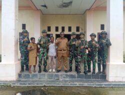 Pererat Silaturahmi, Satgas Pamtas RI-PNG Kewilayahan Papua Barat Daya Yonif 762/VYS Anjangsana ke Kepala Distrik