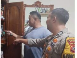 Polsek Cibinong Bersama Team INAFIS Polres Bogor Cek Olah TKP dan Lakukan Penyelidikan Lanjut Terkait Adanya Perampokan Rumah di Cibinong Kerugian Capai Puluhan Juta Rupiah