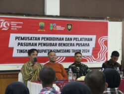 Dandim 0610/Sumedang Letkot Kav Christian Gordon Rambu M.Si(Han)Berikan Materi Wawasan Kebangsaan.
