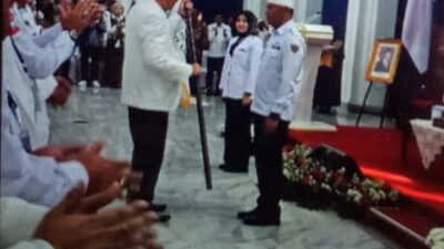 H. Sukarya WK SH Resmi Dikukuhkan Sebagai Ketua APDESI Jawa Barat
